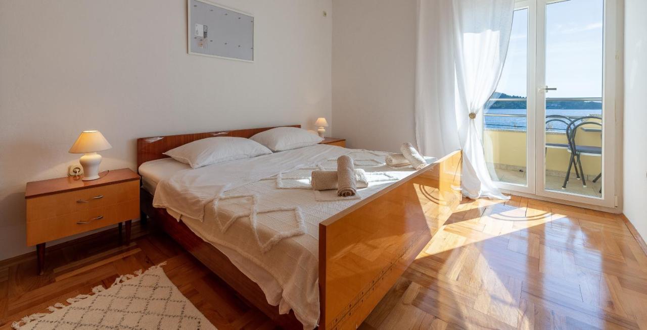 Apartment Brgacelj Kali Eksteriør billede