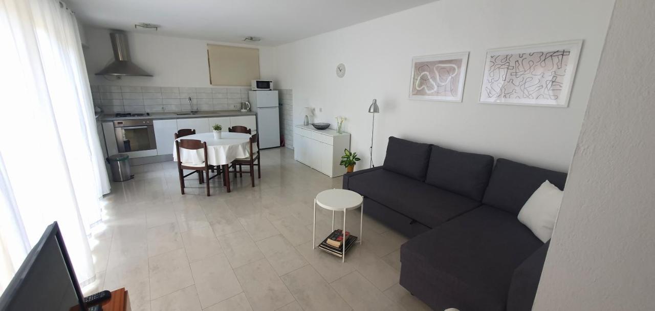 Apartment Brgacelj Kali Eksteriør billede