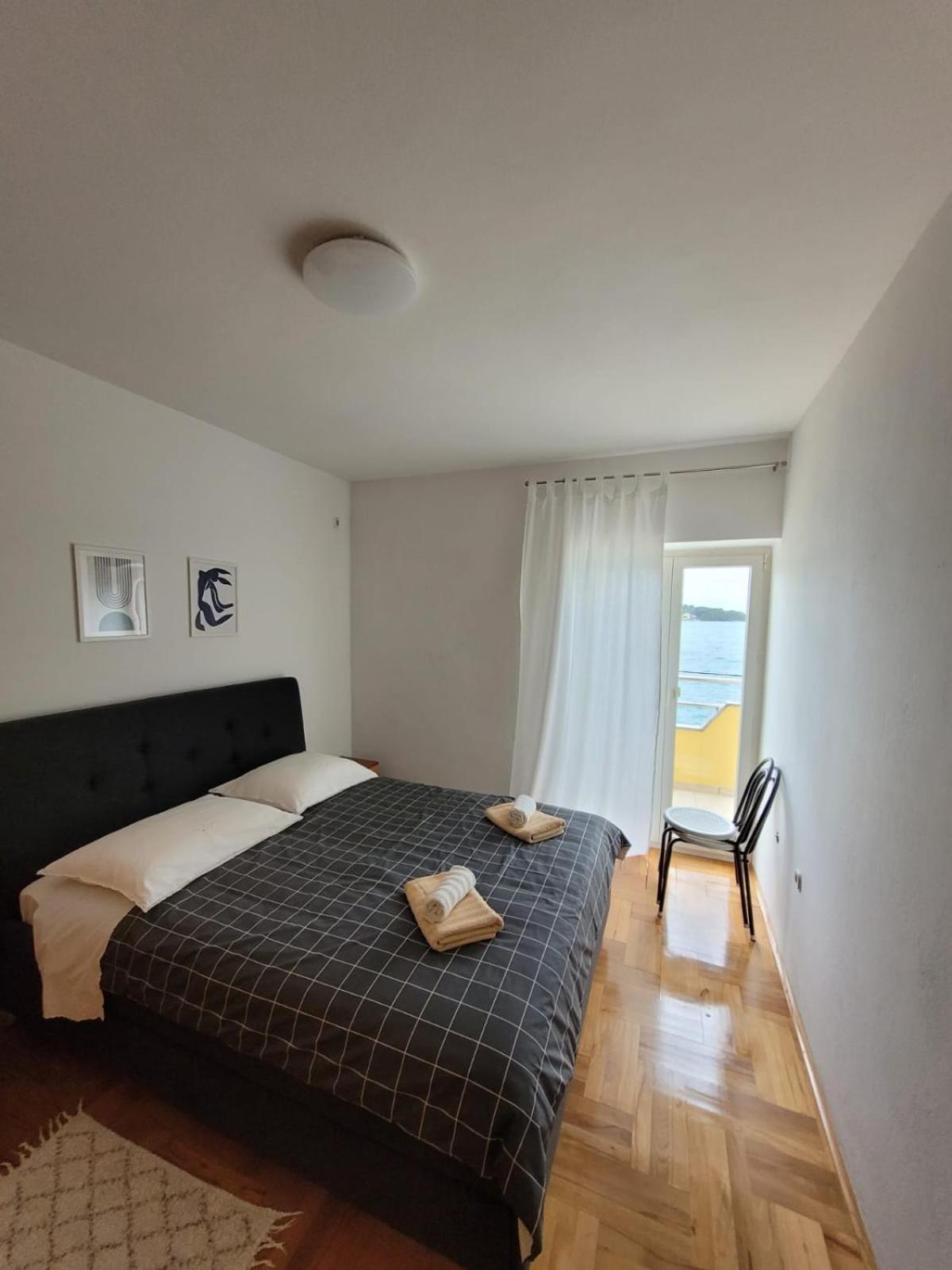 Apartment Brgacelj Kali Eksteriør billede